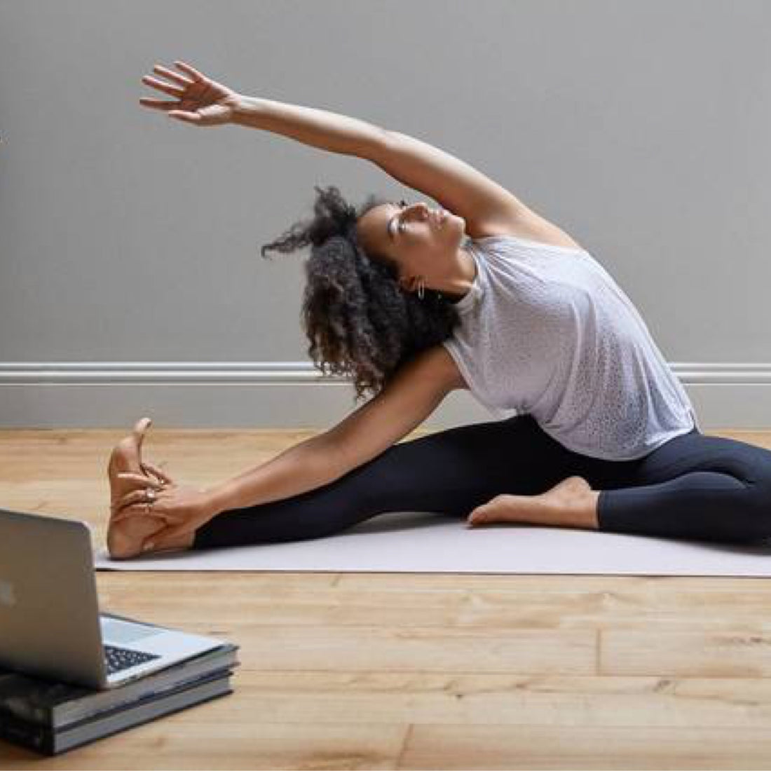 Personalized one on one - Online Yoga class. 1 Session